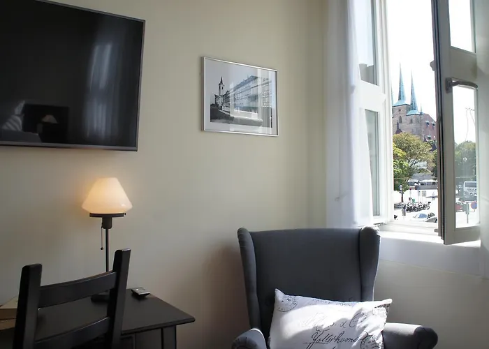 Domizil فندق إرفورت